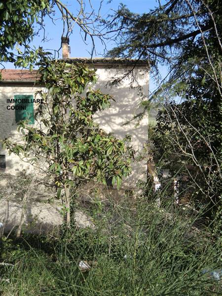 Casa semi indipendente in Frontignano in zona Frontignano a Todi