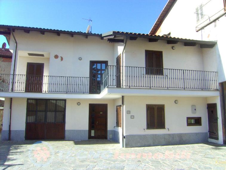 Casa semi indipendente a Rocca Canavese