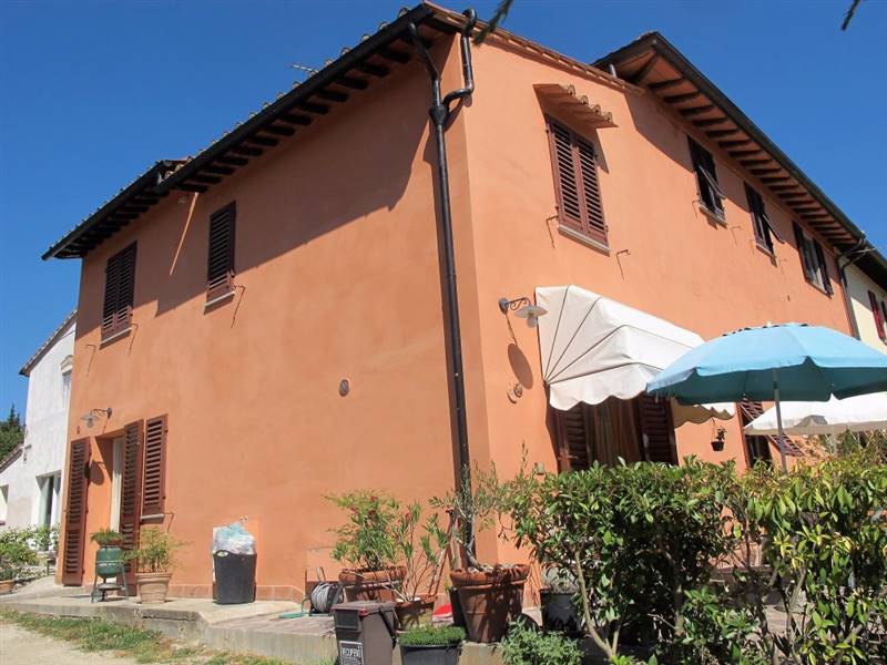 Casa semi indipendente ristrutturato in zona Casenuove a Empoli