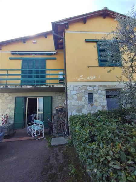 Colonica abitabile in zona Chiocchio a Greve in Chianti