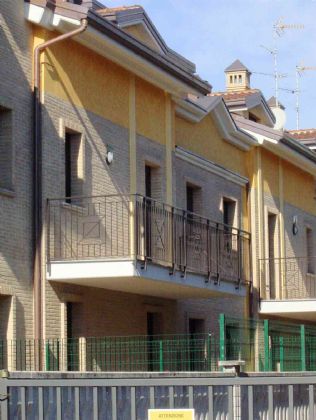 Villa a schiera in Muggiò Via Tiziano a Desio