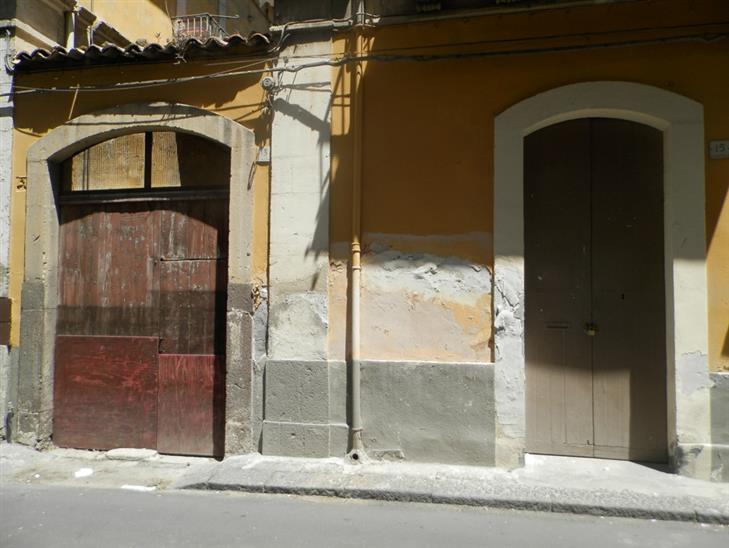 Casa singola in Via Tricolore, 15 a Lentini