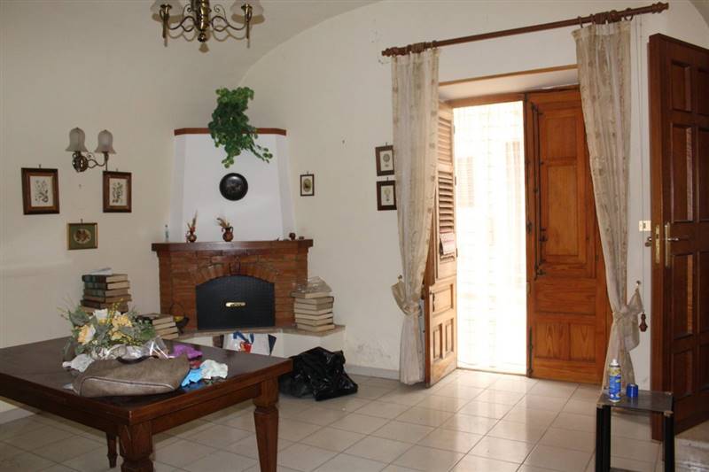 Casa singola in Via Asciutto, 101 a Belmonte Mezzagno
