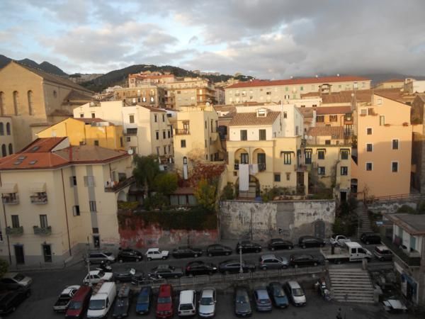 Trilocale ristrutturato in zona Centro Storico a Salerno