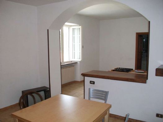 Appartamento indipendente abitabile in zona Ponzano Madonnetta a Santo Stefano di Magra