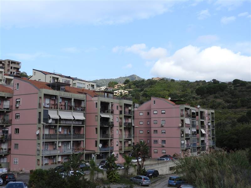 Trilocale in Via Tremonti in zona Tremonti a Messina