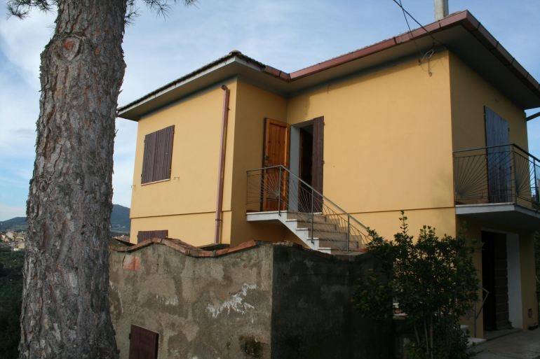 Casa singola abitabile in zona Nocolino a Riparbella