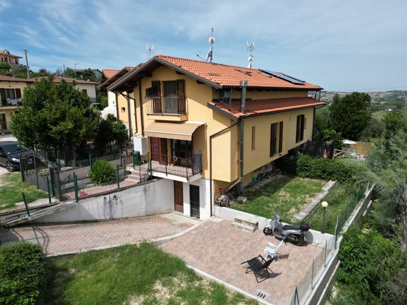 Villa a schiera in Via San Rocco 371 in zona Santa Maria del Monte a Saludecio