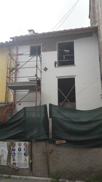 Terratetto ristrutturato in zona Lunata a Capannori