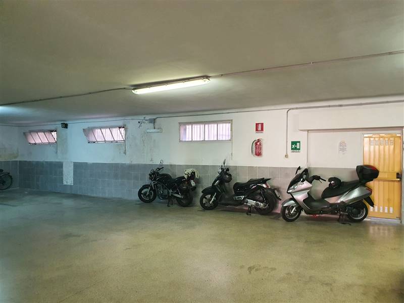 Garage / Posto auto in zona Italia,montegranaro a Taranto
