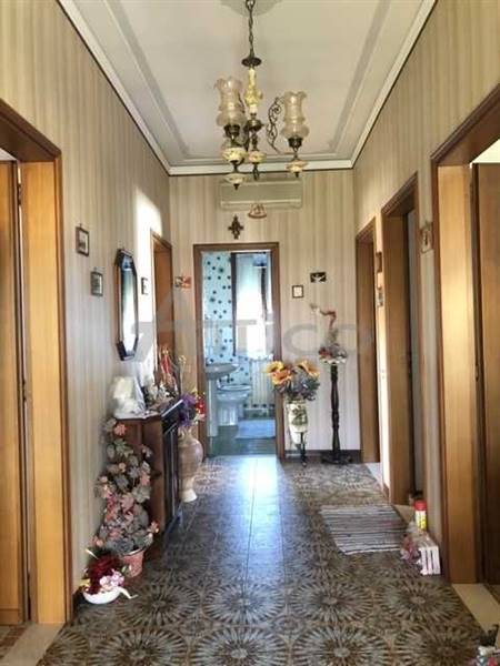 Casa singola abitabile in zona Sarzano a Rovigo