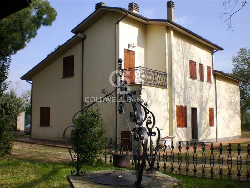 Villa in Localitã  la Croce a Soriano Nel Cimino