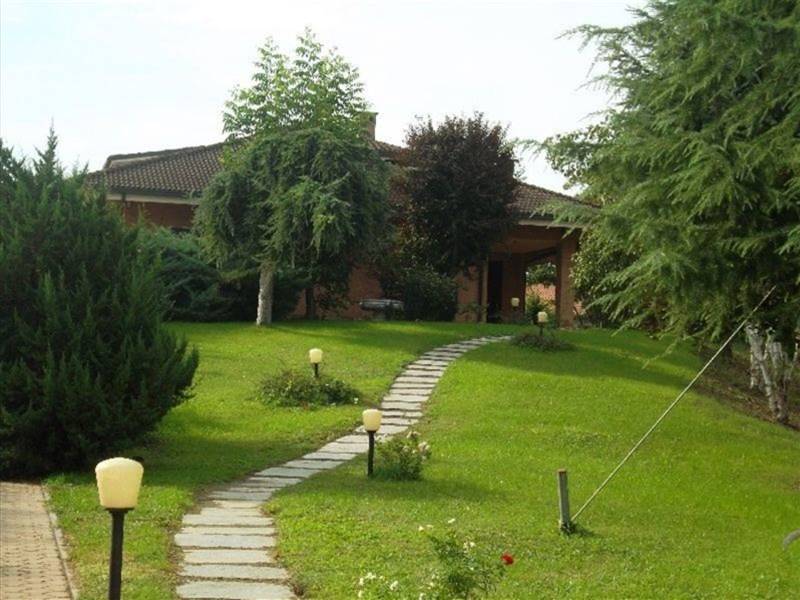 Villa abitabile a Castellazzo Bormida